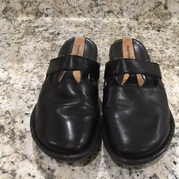 hush puppies clogs